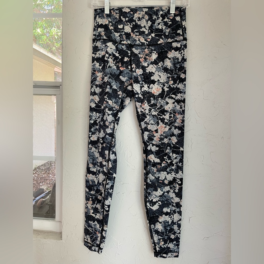 LULULEMON WUNDER UNDER LEGGINGS
